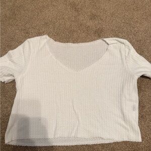 SHEIN White Textured Crop Top